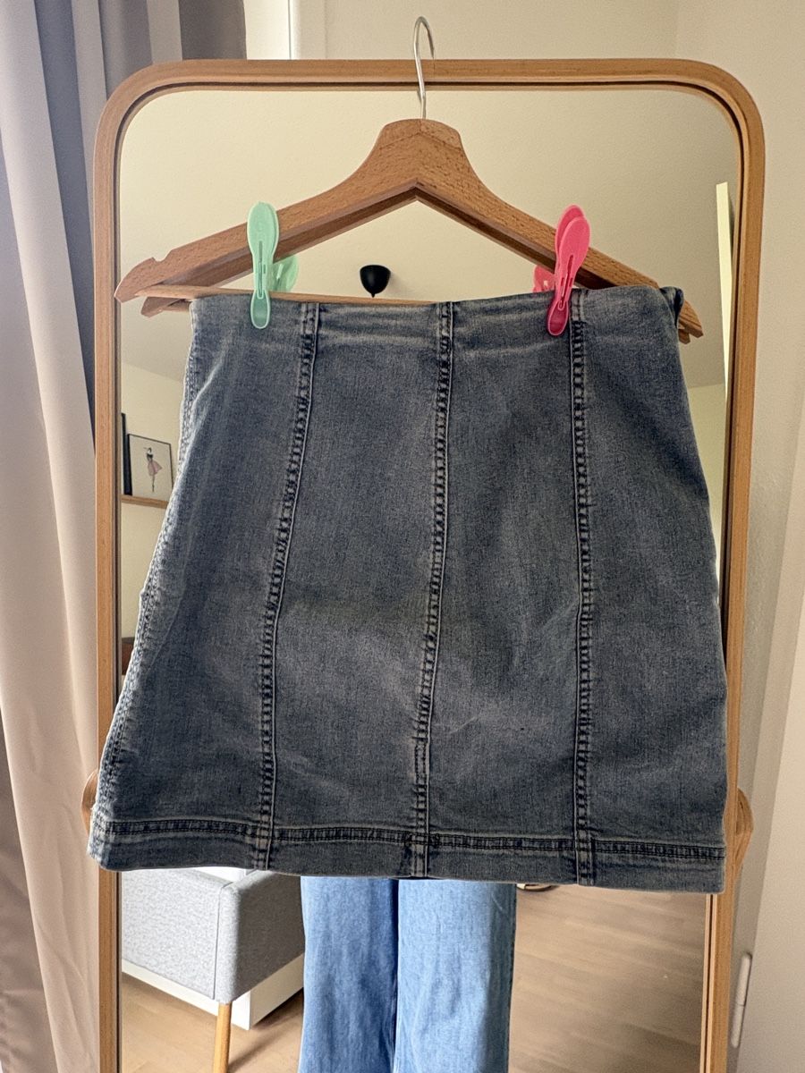 Röcke: Jeansrock Free People – Gebraucht aus Bern von Janina.Leandra