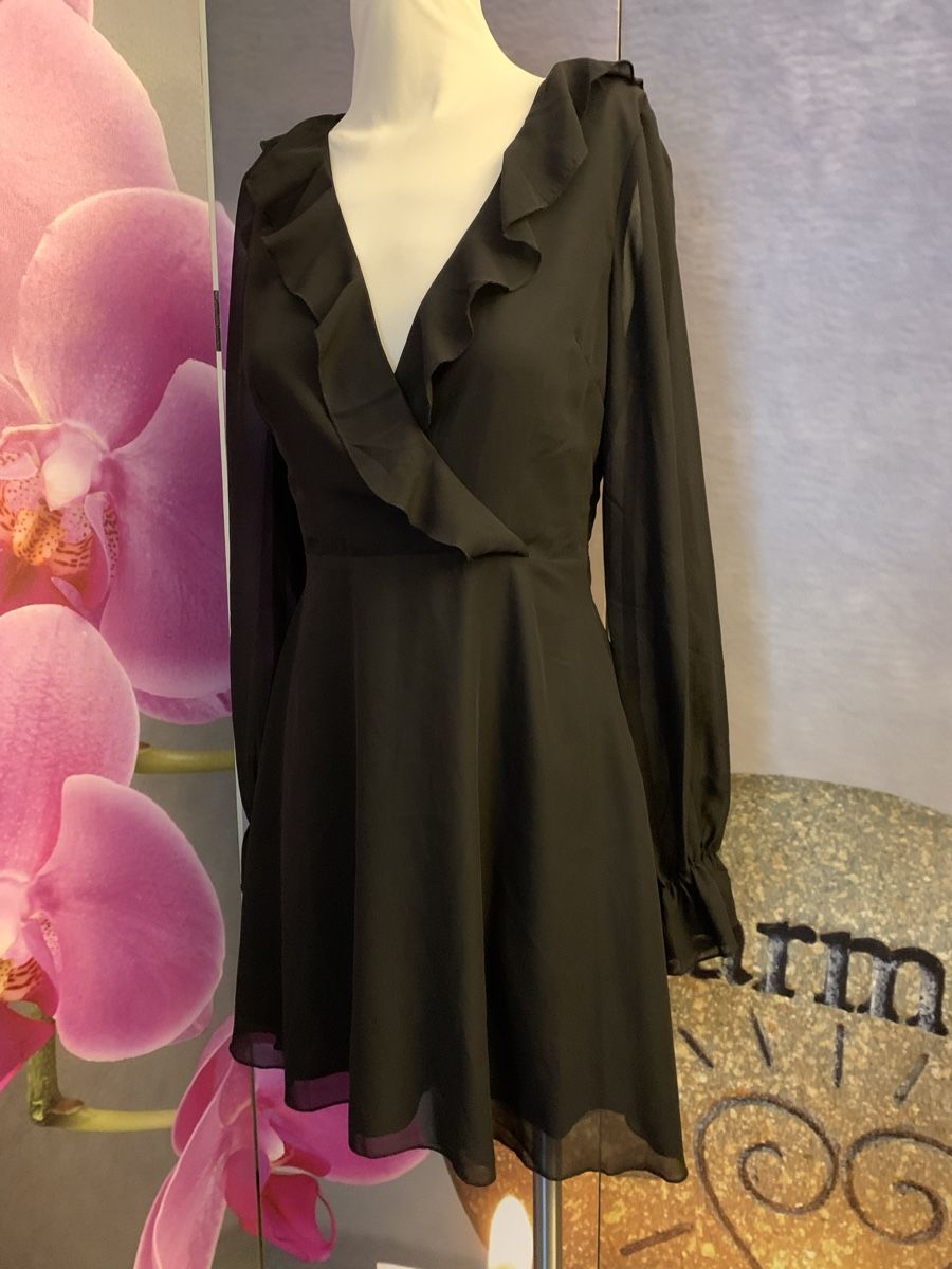 Na-kd Kleider: NA-KD Dress schwarz Gr 34 – Neu (gemäss Beschreibung) aus Mettmenstetten von _4_YOU_
