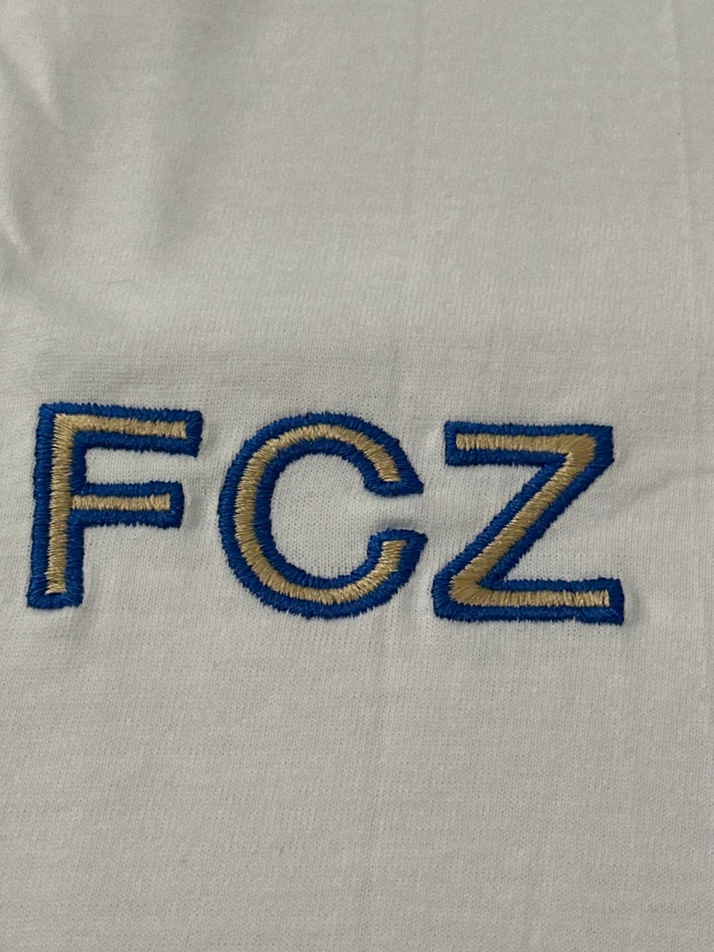 T-shirts: Fcz gestickt – Neuf (Voir description) à Zürich par Tzanu 1