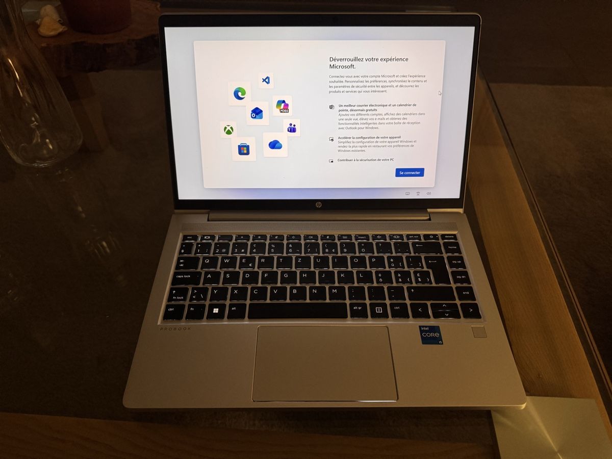 Hewlett Packard Notebooks: HP ProBook 640 G9 – Gebraucht aus Le Mont-sur-Lausanne von it-sell 1