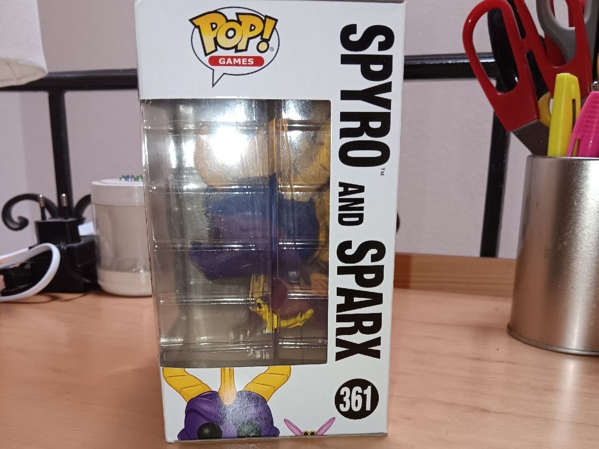 Figurines: Figurine POP 361, Spyro et Sparx – Neuf avec emballage d'origine à La Rippe par veromaud
