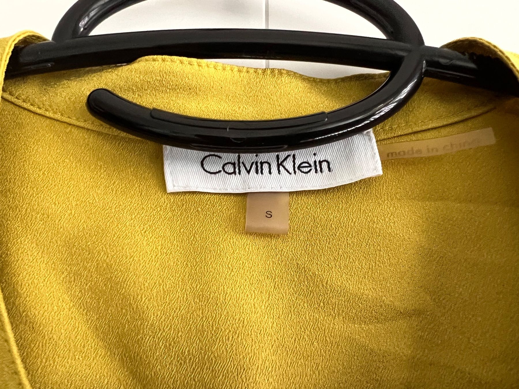 Calvin Klein Camicette: Calvin Klein Bluse – Usato da Zürich venduto da Cdefinitiv 3