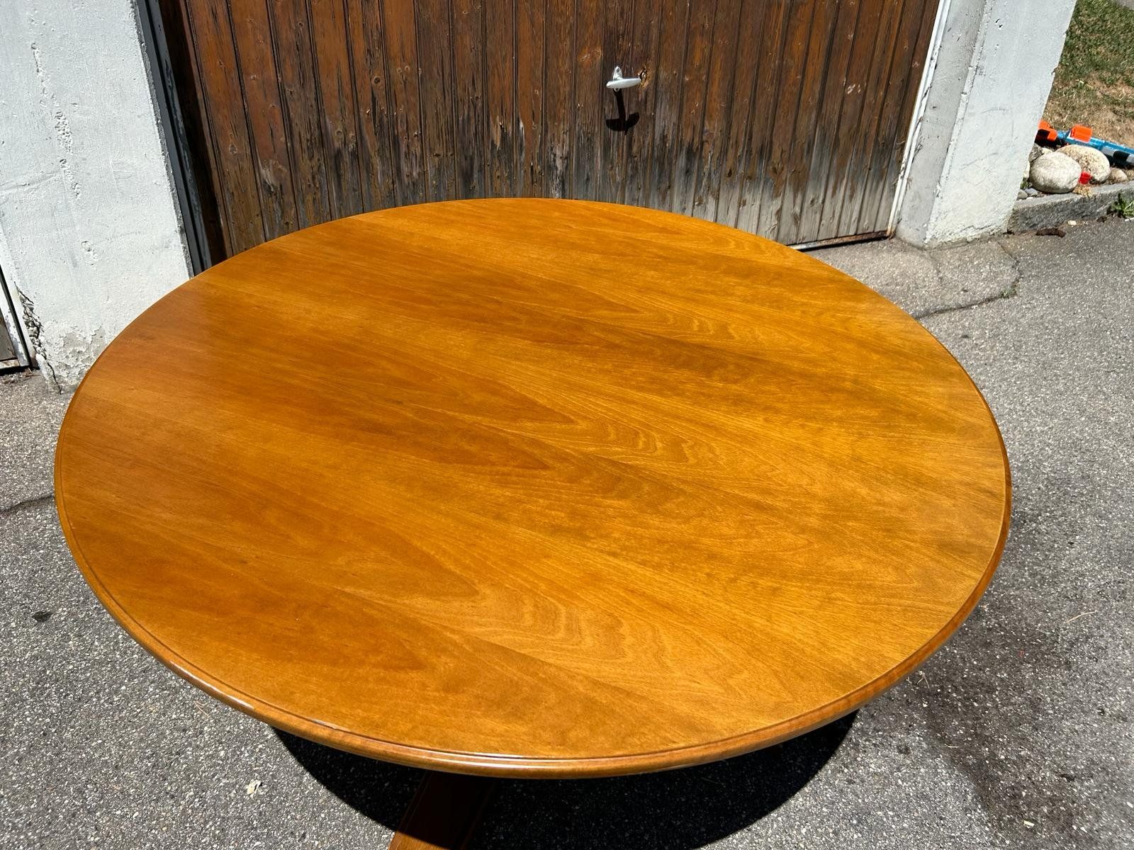 Tavoli: Runder Salontisch massiv Holz – Usato da Basel venduto da faz_hdd8 1