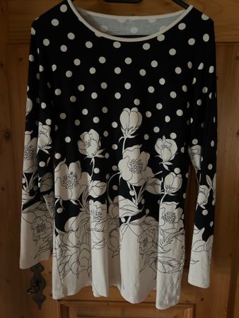 mega herziges Shirt Gr M (40)