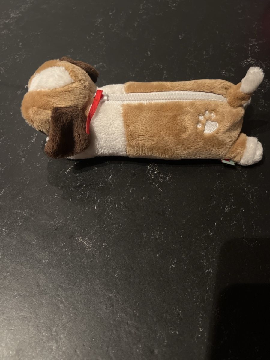 Altro in Scrittura & Disegno: Stiftemäppchen in hunde Form – Nuovo (secondo la descrizione) da Pfäffikon ZH venduto da Jenta 1