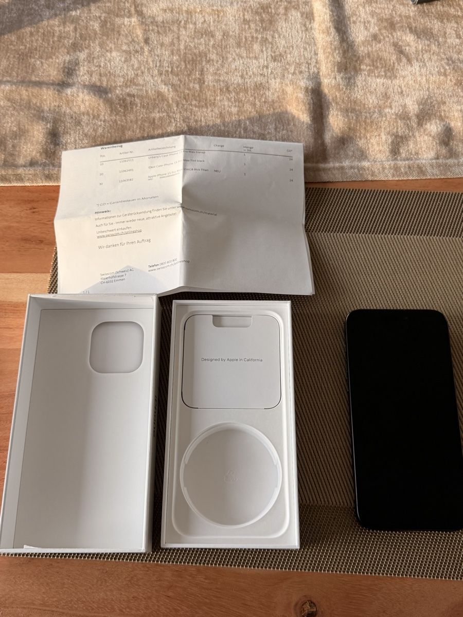 Apple Telefoni cellulari / Smartphones: iPhone 15 Pro Max Tint Black 256gb – Usato da Niederrohrdorf venduto da Dimi.K 6