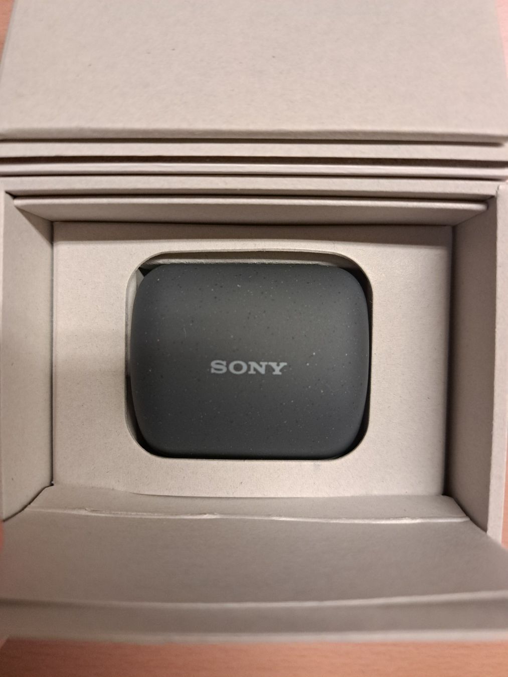 Sony Cuffie: Neue, graue bluetooth In-Ear Kopfhörer von Sony – Nuovo e nell'imballaggio originale da Sommeri venduto da 5eller 6