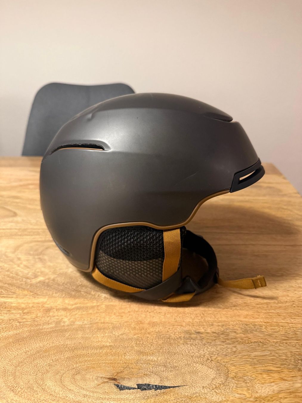 Giro Caschi: Skihelm Giro M – Usato da Valbella venduto da ladinamalaer 1