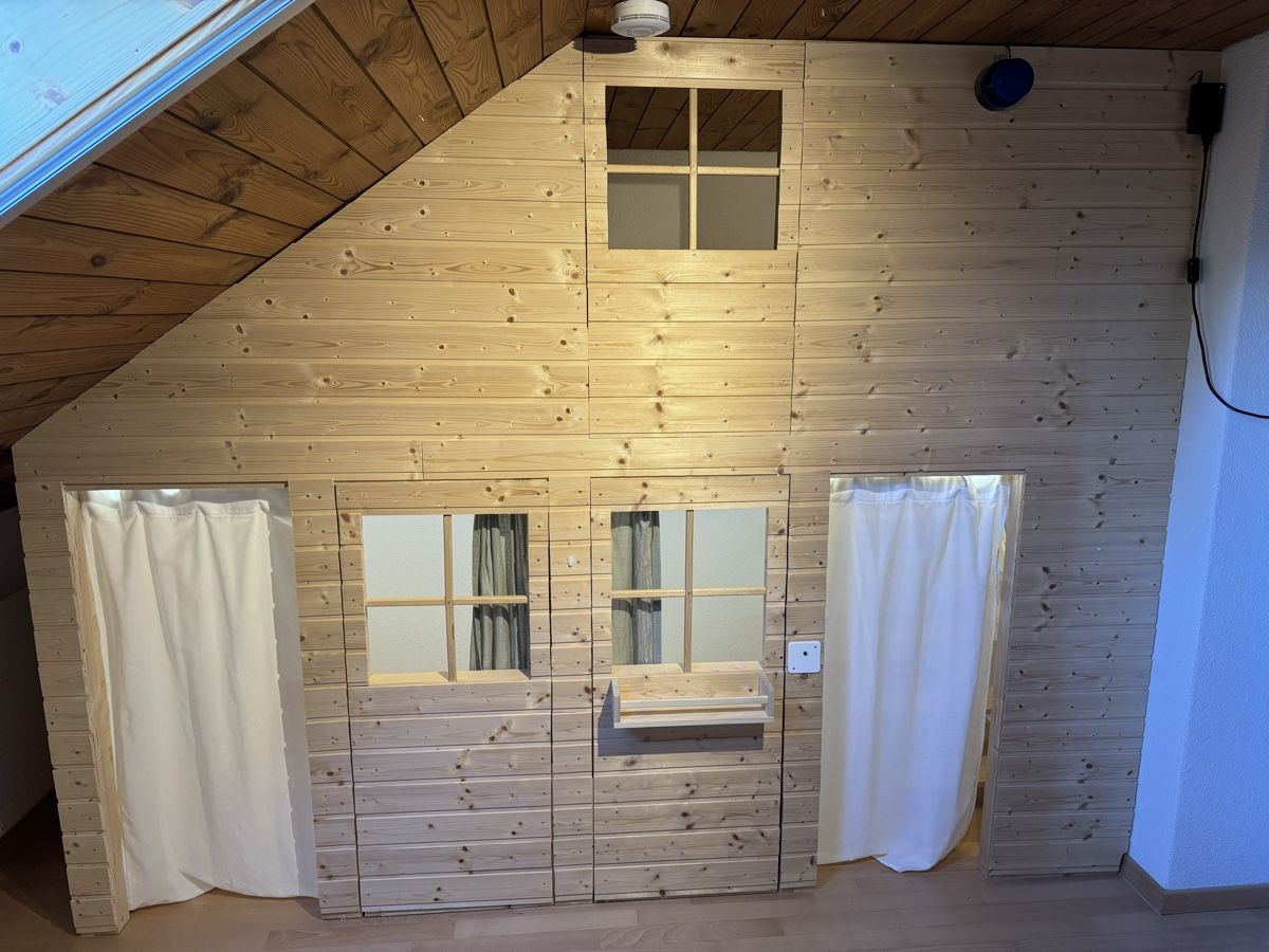 Spielzeuge: Spielhaus – Gebraucht aus Rüdlingen von Tom_