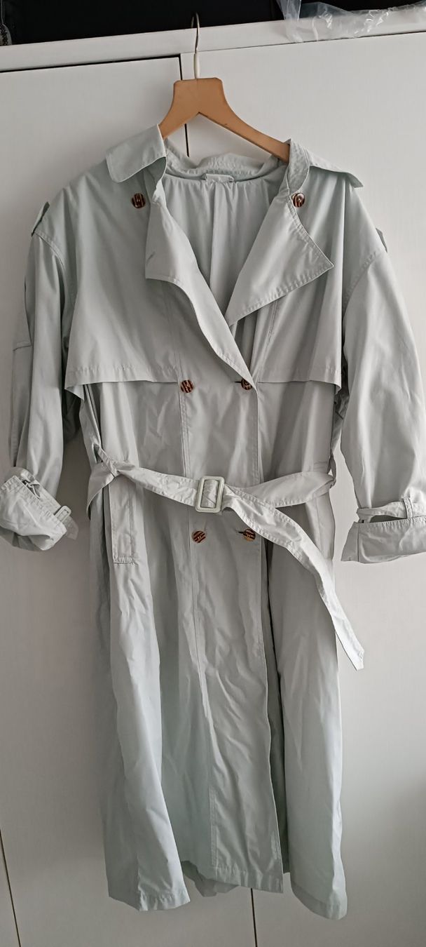 Cappotti: Trenchcoat / Mantel – Usato da Pfungen venduto da pegbob
