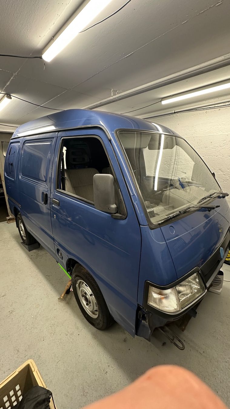 Piaggio Autos: Piaggio Porter – Defekt aus Ebikon von MC2Rider 6