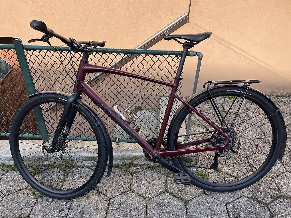 Vélos: Specialized – D'occasion à Luzern par Suzanne76