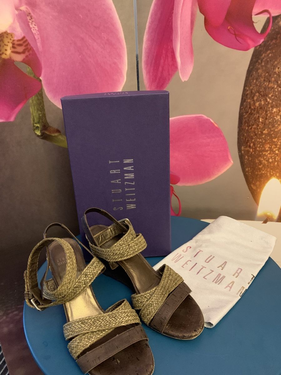 Stuart Weitzman Damenschuhe: STUART WEITZMAN: Edle geflochtene Sandalen – Neu (gemäss Beschreibung) aus Mettmenstetten von _4_YOU_