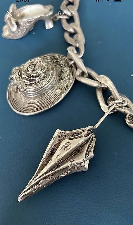 Ketten: Collier Chantal Thomass – Gebraucht aus La tour de peilz von Tecnop 3