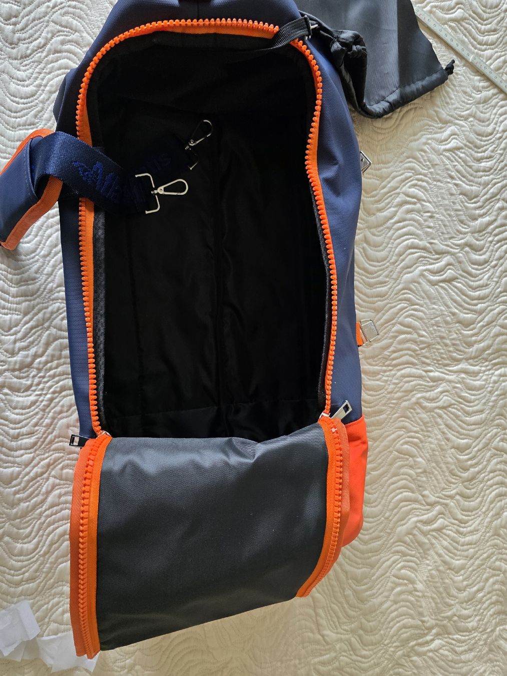 Borse: Duffle Bag - Sport- Reisetasche, Gym oder Carry-on ATLANTIS – Nuovo e nell'imballaggio originale da Zürich venduto da Zanoni 3