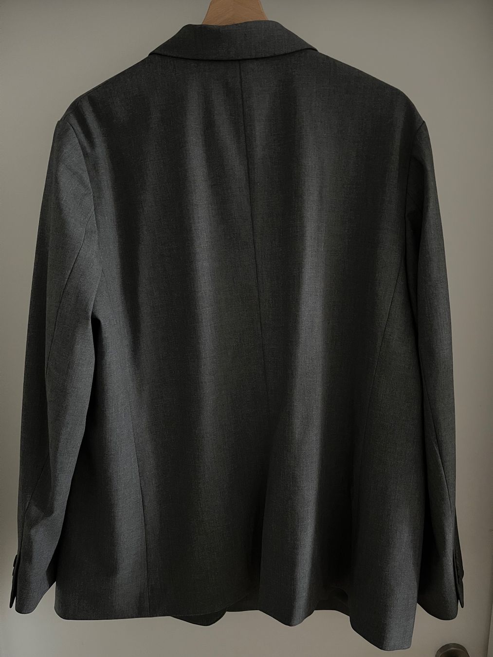 Uniqlo Giacche: Uniqlo Blazer Grau Gr. XXL – Usato da Zollikon venduto da Svch 3