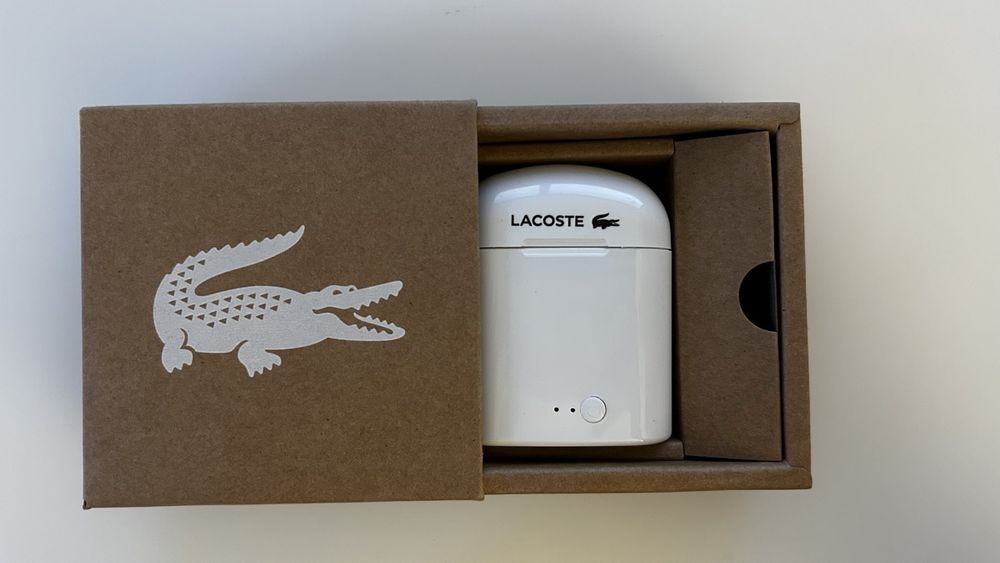 Lacoste earphones 2025