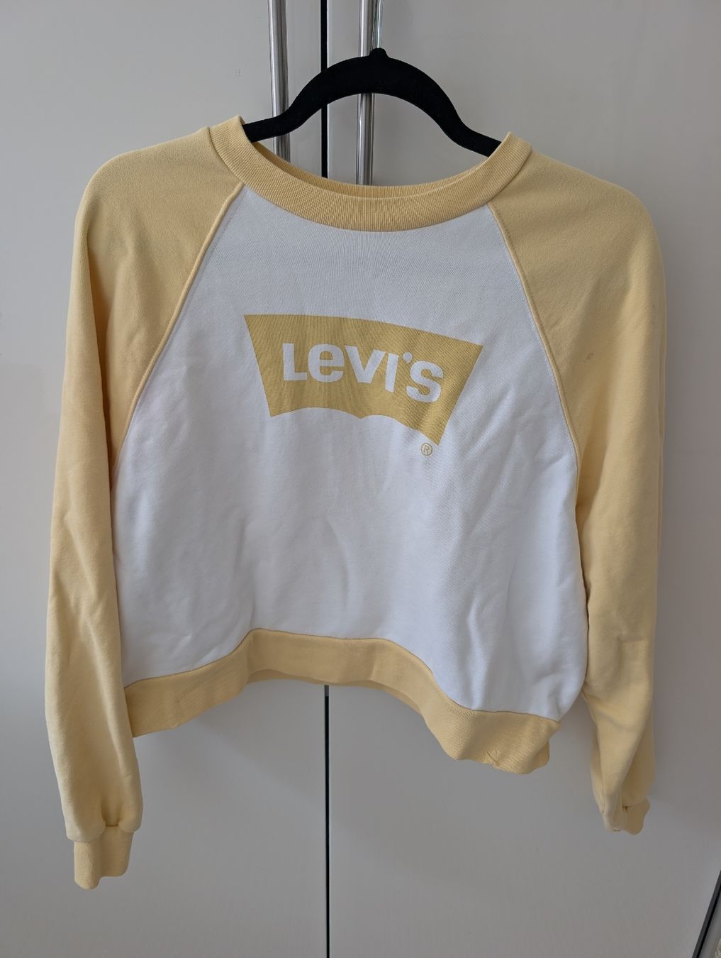 Levi's Maglioni & Felpe: Levi's Pullover, Grösse S, Gelb/Weiss, Top Zustand! – Usato da Basel venduto da a.kbs 1