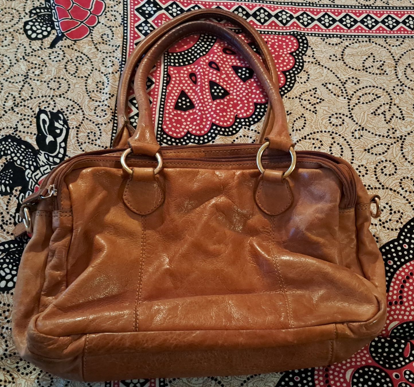 Borse da donna: Tasche Handtasche Leder – Usato da Schlieren venduto da Rcaliforni 1
