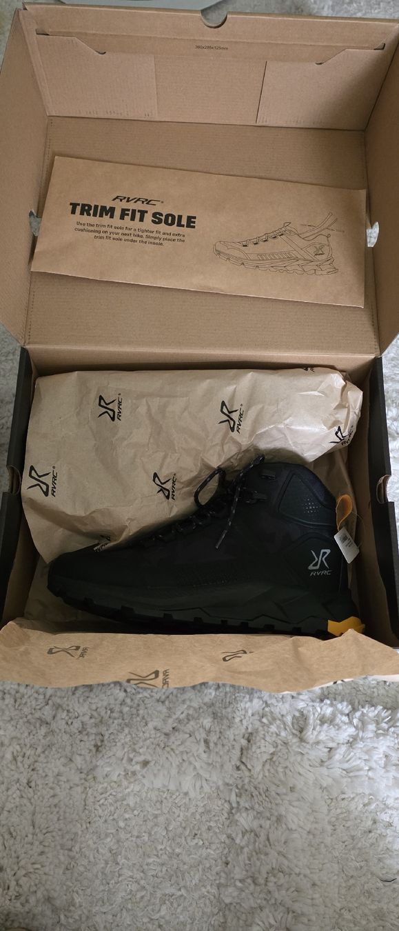 Scarpe da uomo: NEU! Revolutionrace Wanderschuhe Grösse 42 – Nuovo e nell'imballaggio originale da Adliswil venduto da sushipeti 4