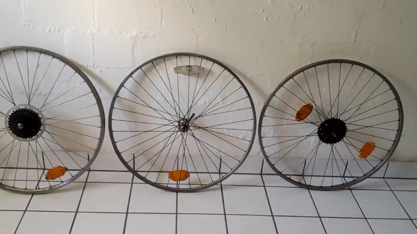 Pneumatici & Ruote complete: Fahrräder - Laufräder 4 Stück – Usato da Dübendorf venduto da ric_8gx9 7