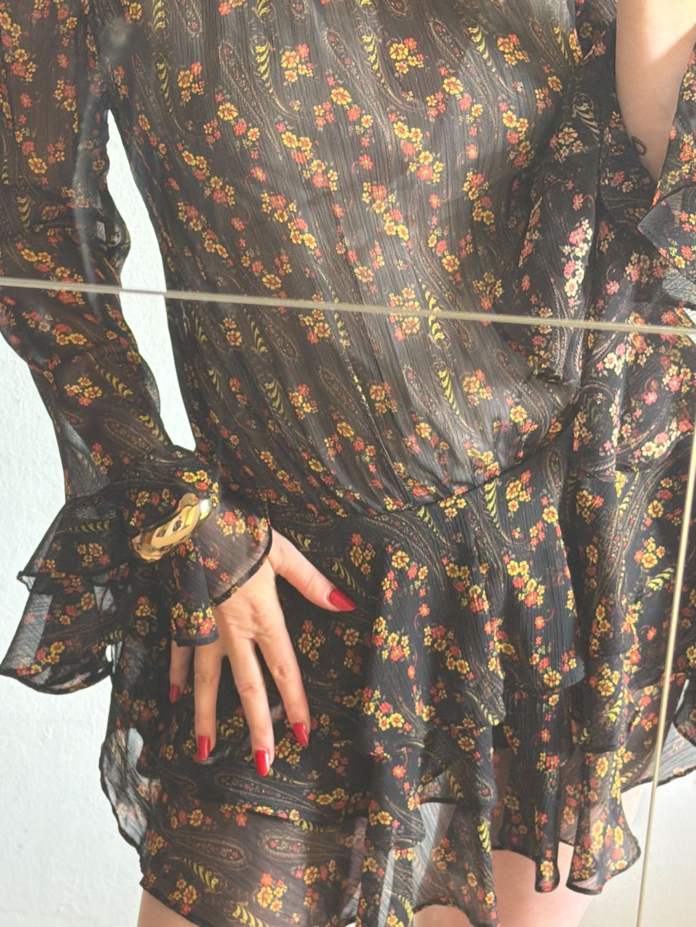 Zara Vestiti: Kleid mit Blumenmuster, Rüschenärmel, Gr. 36/38, Herbstmode. – Usato da Agra venduto da Milena_L 3