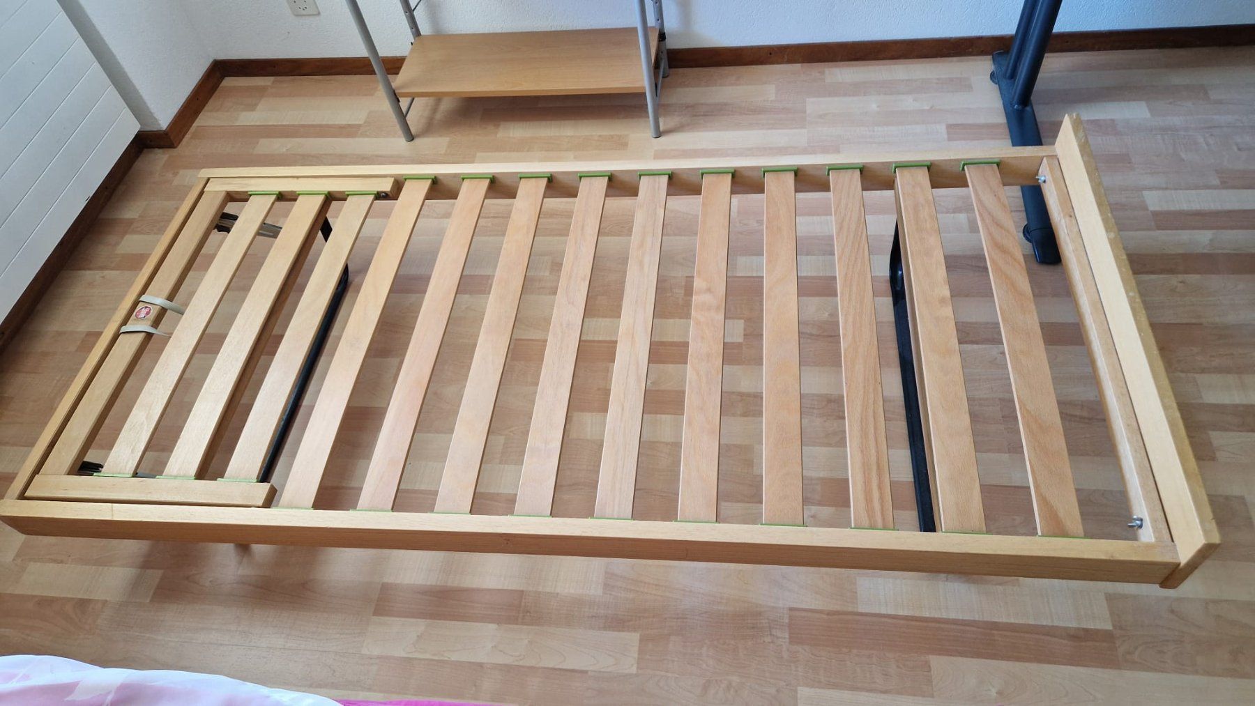 Betten: Bett – Gebraucht aus Wädenswil von 1.2.3.gefunden 1
