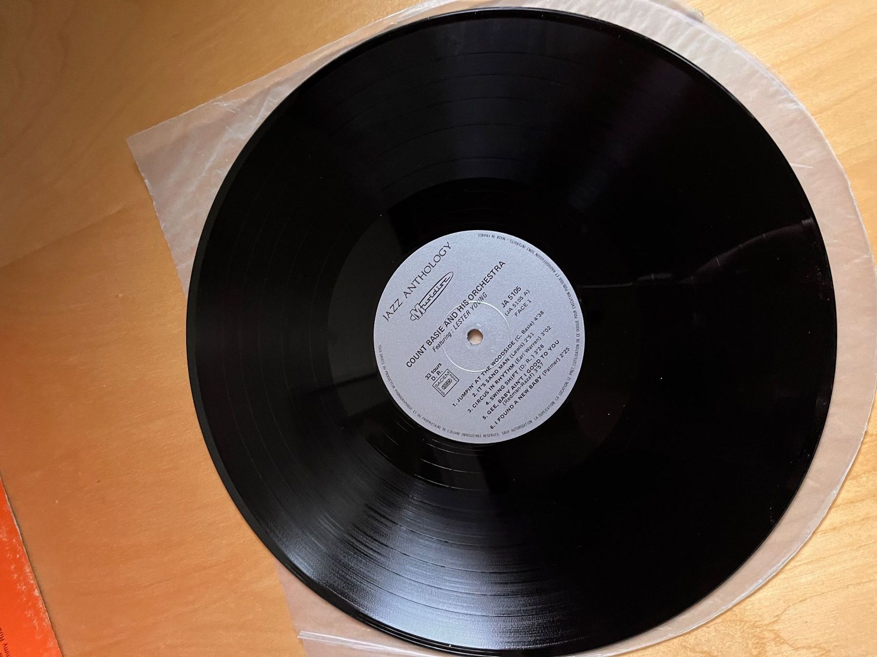 Dischi in vinile: Count Basie and his orchestra featuring Lester Young – Usato da Rüdlingen venduto da Timber_11 2