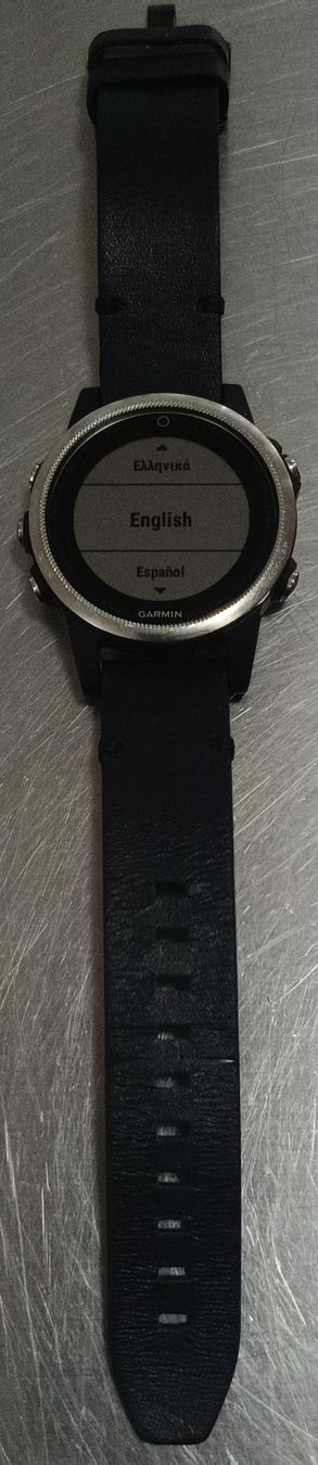 Garmin Smartwatch: Garmin Fenix 5S GPS  – Neu (gemäss Beschreibung) aus Galgenen von Suemmeli