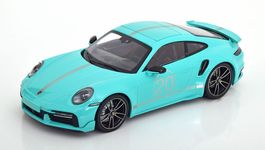 Porsche 911 / 992 Turbo S #20 türkis     1:18 von Minichamps