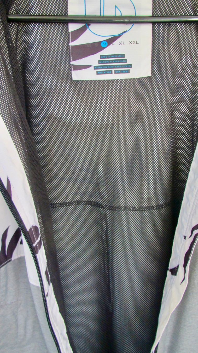 Giacche: VESTE DE RANDONNEE OU PLUIE  EAC – Usato da Murten venduto da Selliot 4