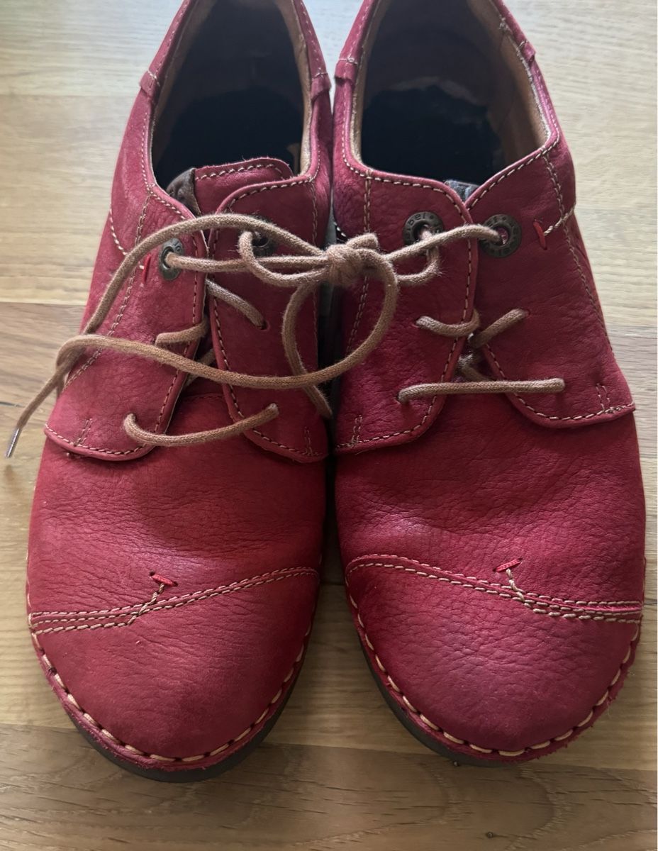 Scarpe da donna: Red Josef Seibel Leather Shoes Size 38 – Nuovo (secondo la descrizione) da Mühlethurnen venduto da Indriukas