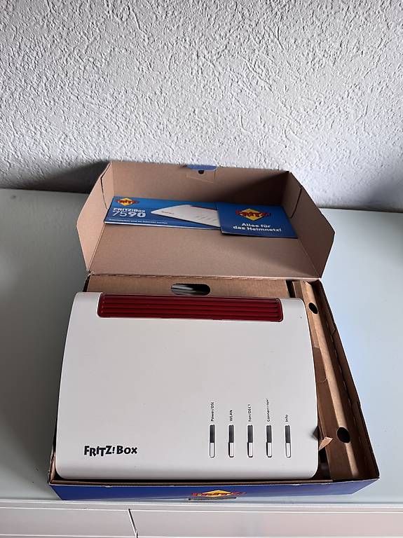 Modems & Router: FRITZ!Box 7590 inkl. OVP – Gebraucht aus Bern von YanGeek 2