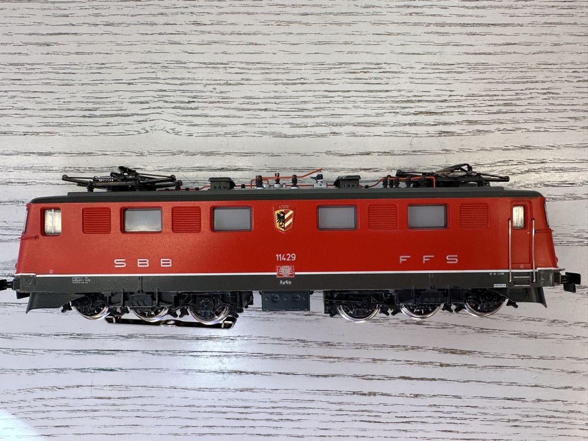 Märklin Modelleisenbahnen: Märklin 3332 SBB Ae 6/6 Altdorf – Gebraucht aus Lupsingen von New-Haven 3