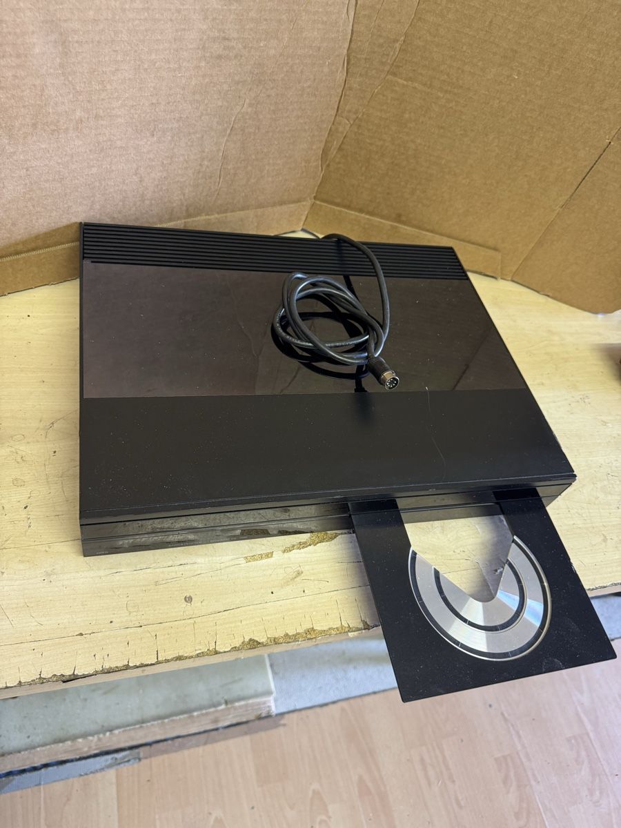 CDs: Bang&Olufsen CD 7000 – Defekt aus Belp von ch1999
