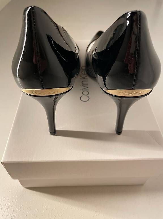 Calvin Klein Scarpe da donna: Calvin Klein Pumps ungetragen - Gr. 41 – Nuovo (secondo la descrizione) da Feldbrunnen venduto da pet_d26z 2