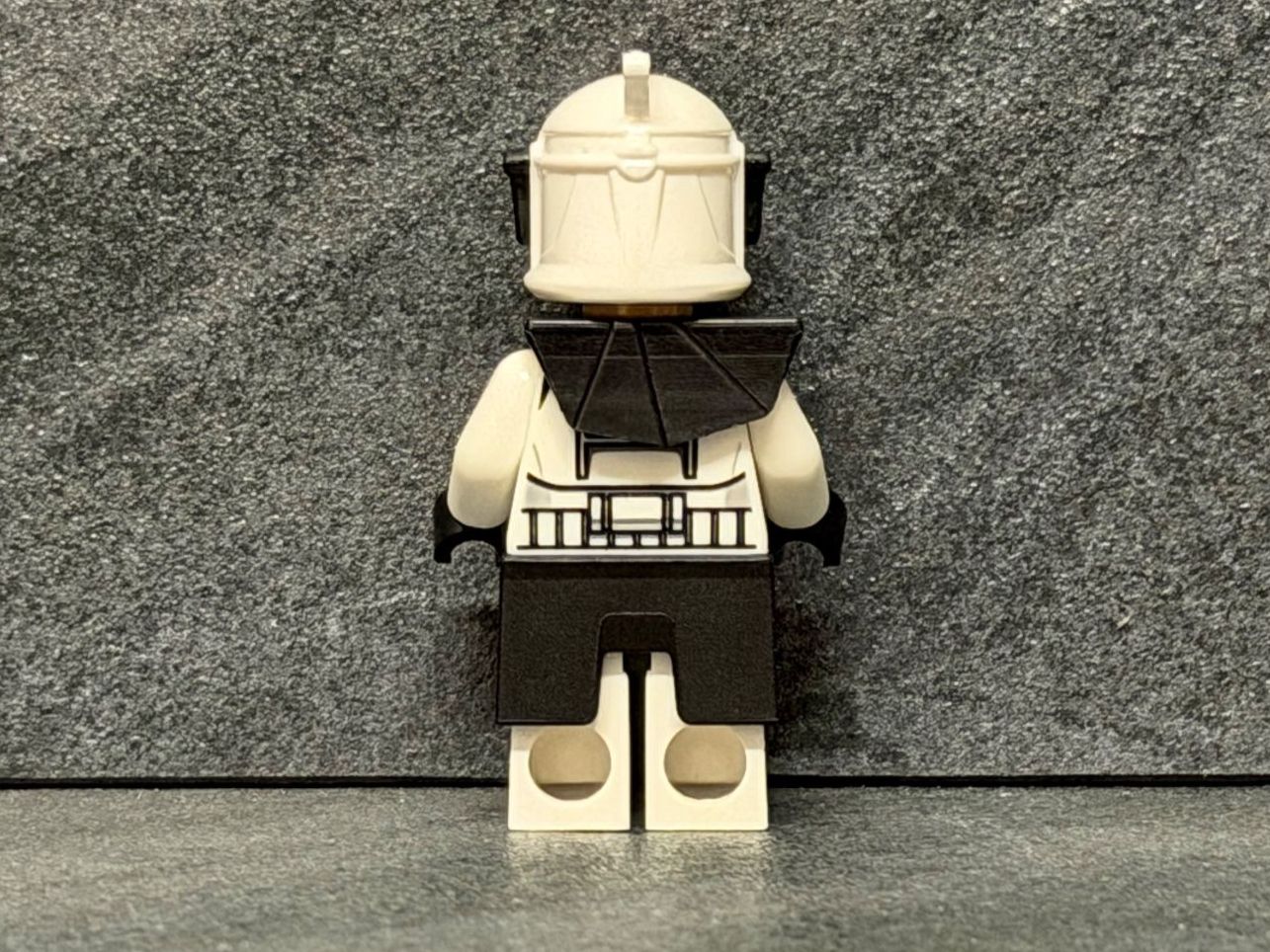 Lego Kit di costruzioni: LEGO Star Wars sw0223 Clone Trooper Commander NEU – Nuovo (secondo la descrizione) da Villmergen venduto da Zydi 2