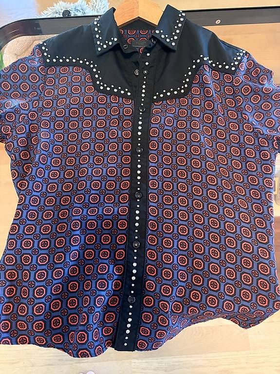 Prada Chemises: Camicia di seta 100% Prada – Neuf (Voir description) à Mendrisio par ssiuccio
