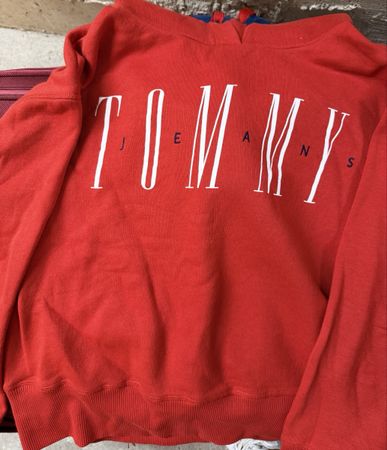 Roter Tommy Jeans Pullover, Grösse S, Top Zustand!