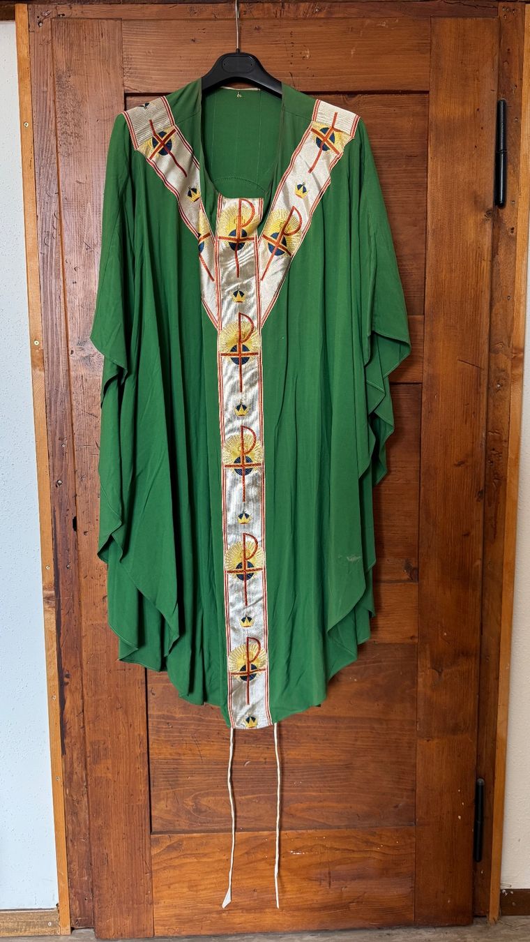 Vestiti: Priestergewand, Messgewand – Usato da Sachseln venduto da BONATI01 6