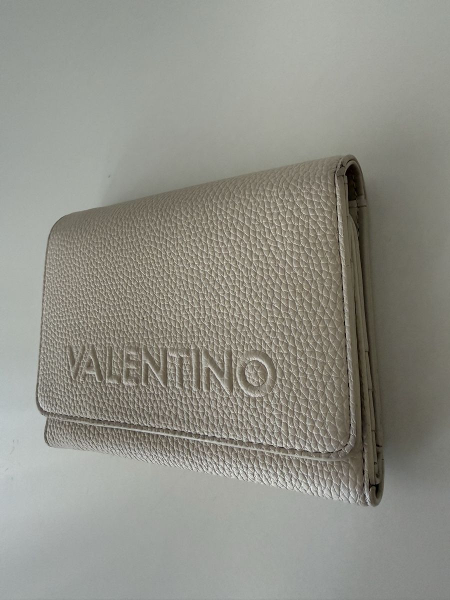 Valentino Portemonnaie: Valentino Geldbörse – Gebraucht aus Gossau SG von cuk_fyc6 5