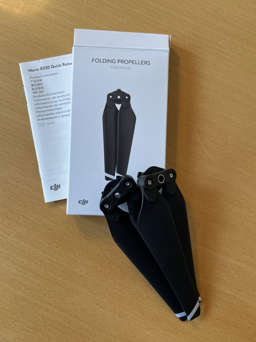 DJI RC Modellbau: DJI Mavic 8330 Quick Release Propeller - Top Zustand! – Neu (gemäss Beschreibung) aus Bern von Piratamorgan