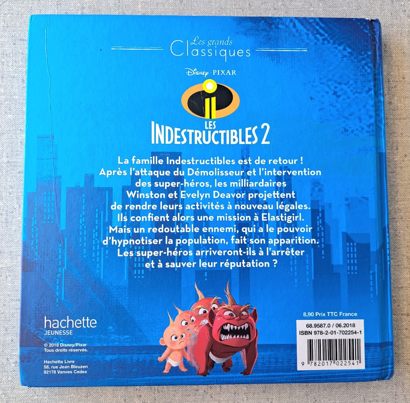 Livres: Livre Les Indestructibles 2 - Hachette 2018 – D'occasion à Hauterive NE par ali_vintage 1