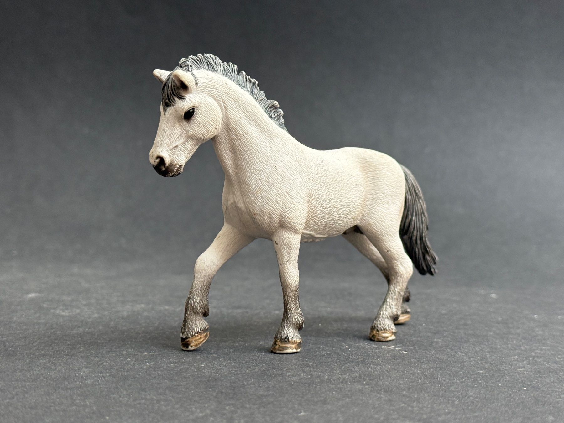 Schleich Figuren: Schleich 13710 Camargue Hengst – Gebraucht aus Ennetbaden von mapa05 7