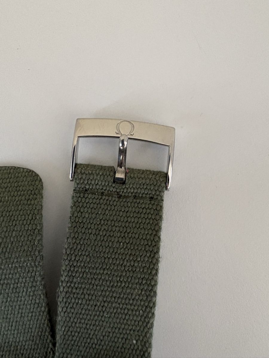 Armbänder & -reifen: Original Omega Natoband – Gebraucht aus Liebefeld von Kyrone 1