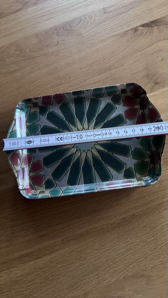 Piatti di portata:  Tablett mit geometrischem Muster 21cm x 15cm – Usato da Flawil venduto da mimi_96 2