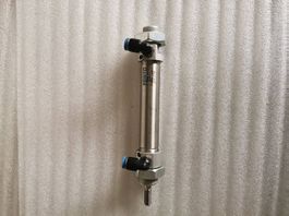 FESTO  Premium-Pneumatik-Normzylinder (Rundzylinder)