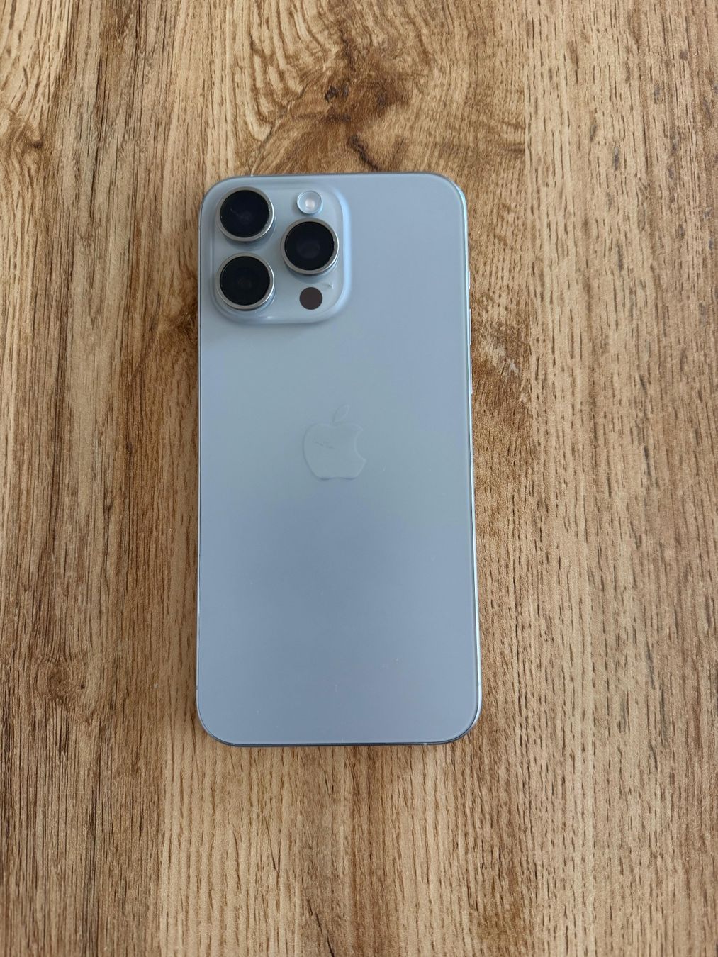 Apple Handys / Smartphones: IPhone 15 Pro Max – Neu (gemäss Beschreibung) aus Aarau von del_dtr7 1