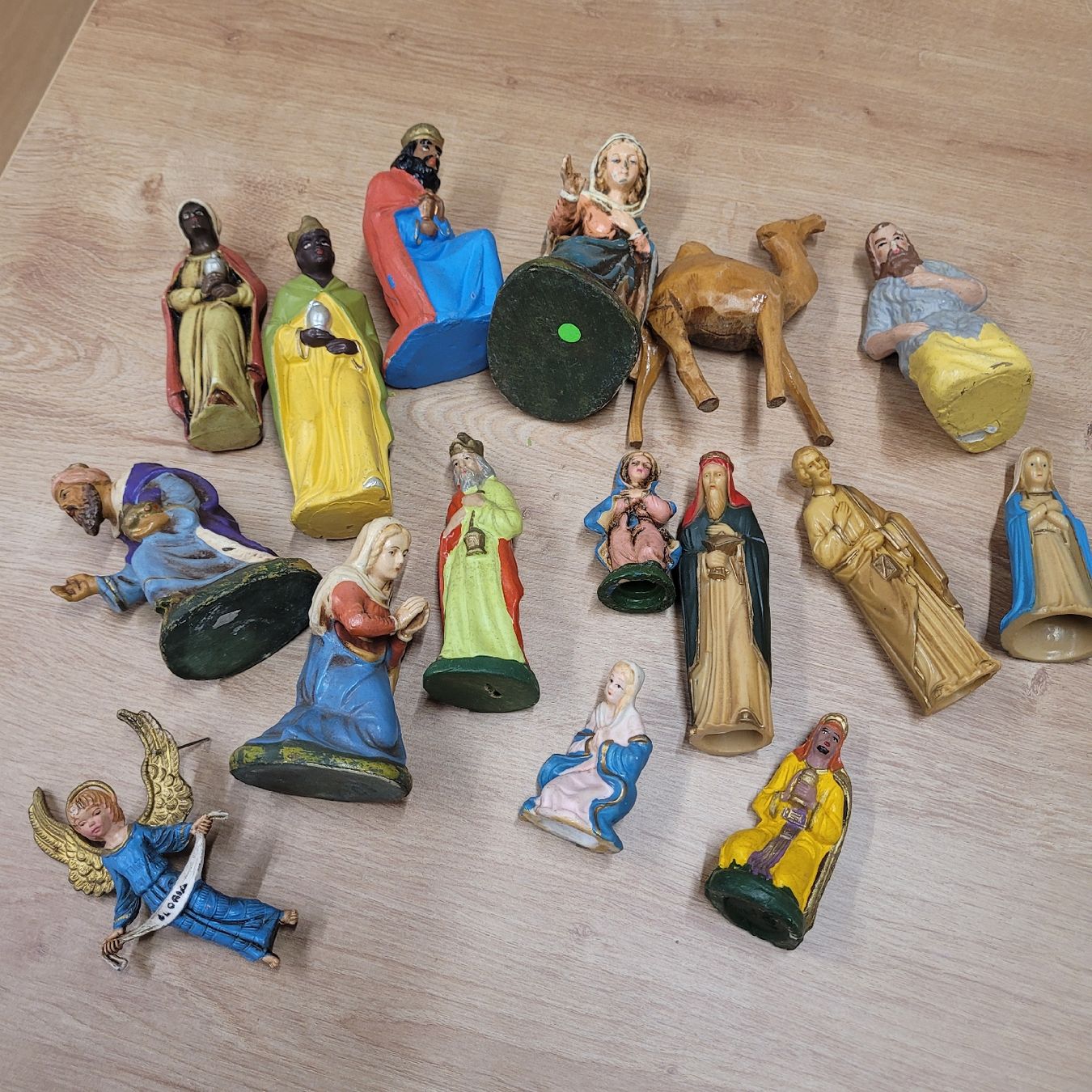 Statuette: Krippenfiguren Weinachten – Usato da Reichenburg venduto da AK307 1