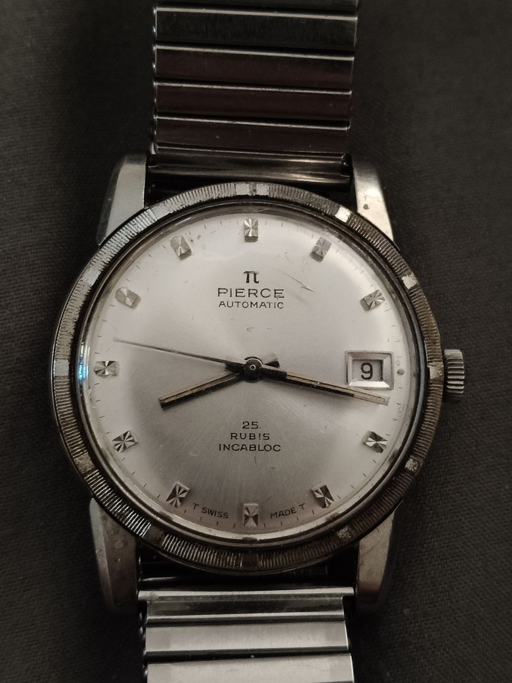 Orologi: Pierce automatic Herrenuhr läuft einwandfrei – Usato da Glattbrugg venduto da tarnkappenbomber